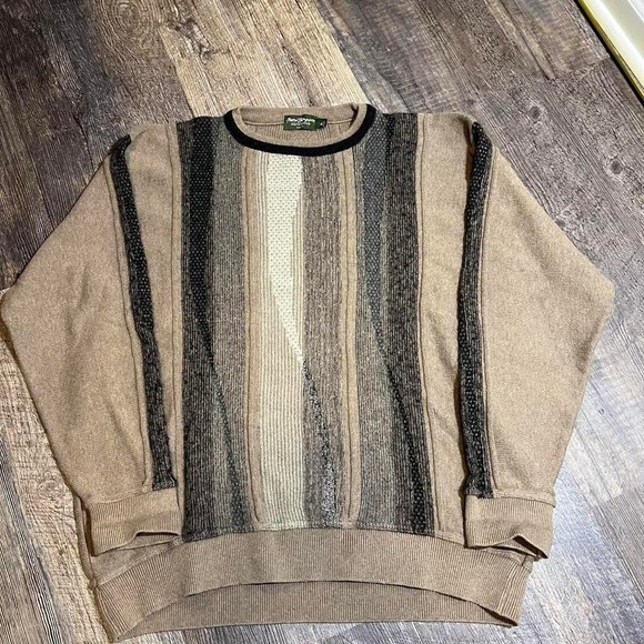 American Vintage Other - Vintage 1990s 3D cable knit sweater Size XL